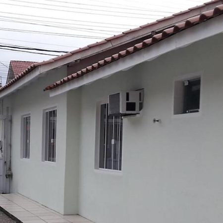 Vila Casa Encantada Porto Belo Exteriér fotografie